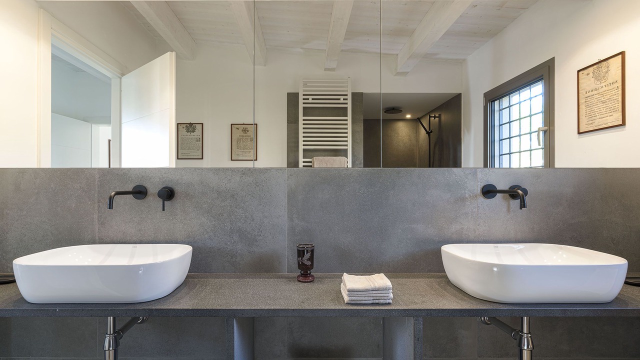 Photo of Bathroom in Castelvetrano