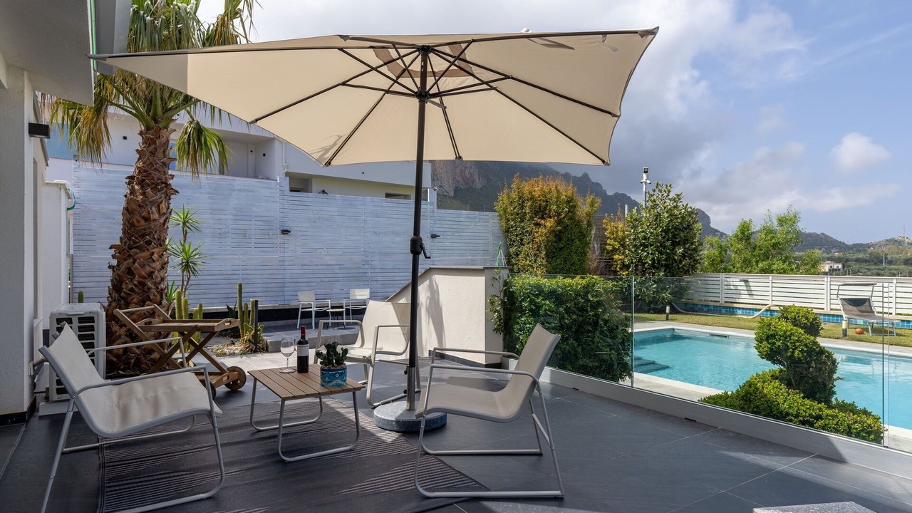 Photo of Outdoor in Carini