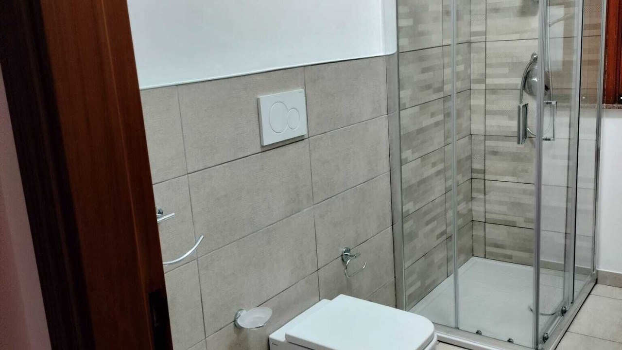 Photo of Bathroom in Noto Historic Centre