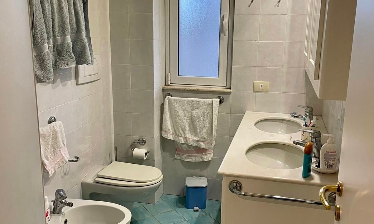 Photo of Bathroom in Noto Historic Centre