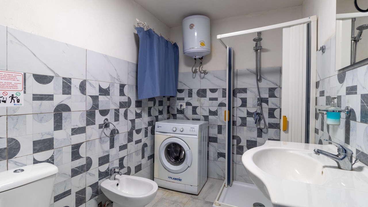 Photo of Bathroom in Granelli