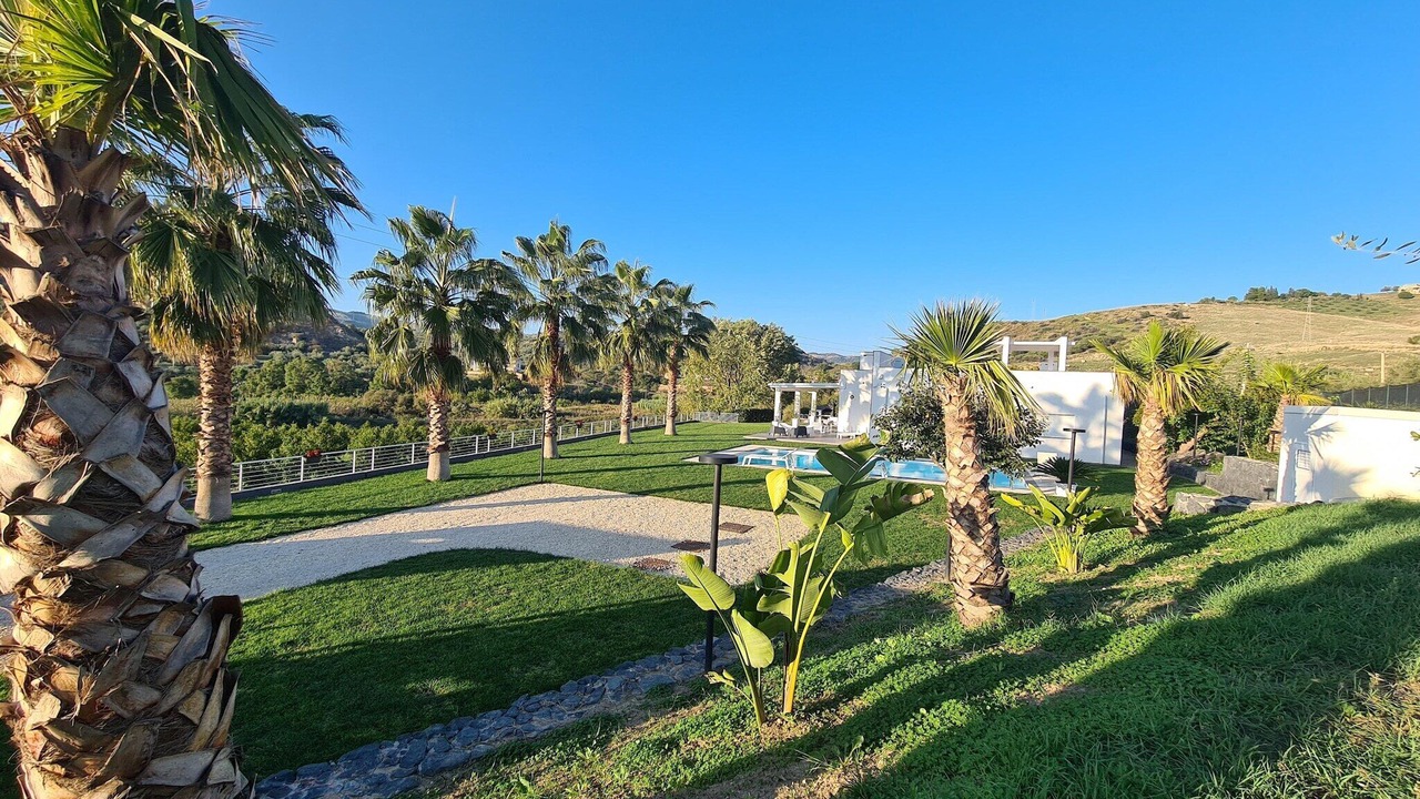 Photo of Outdoor in Leonforte