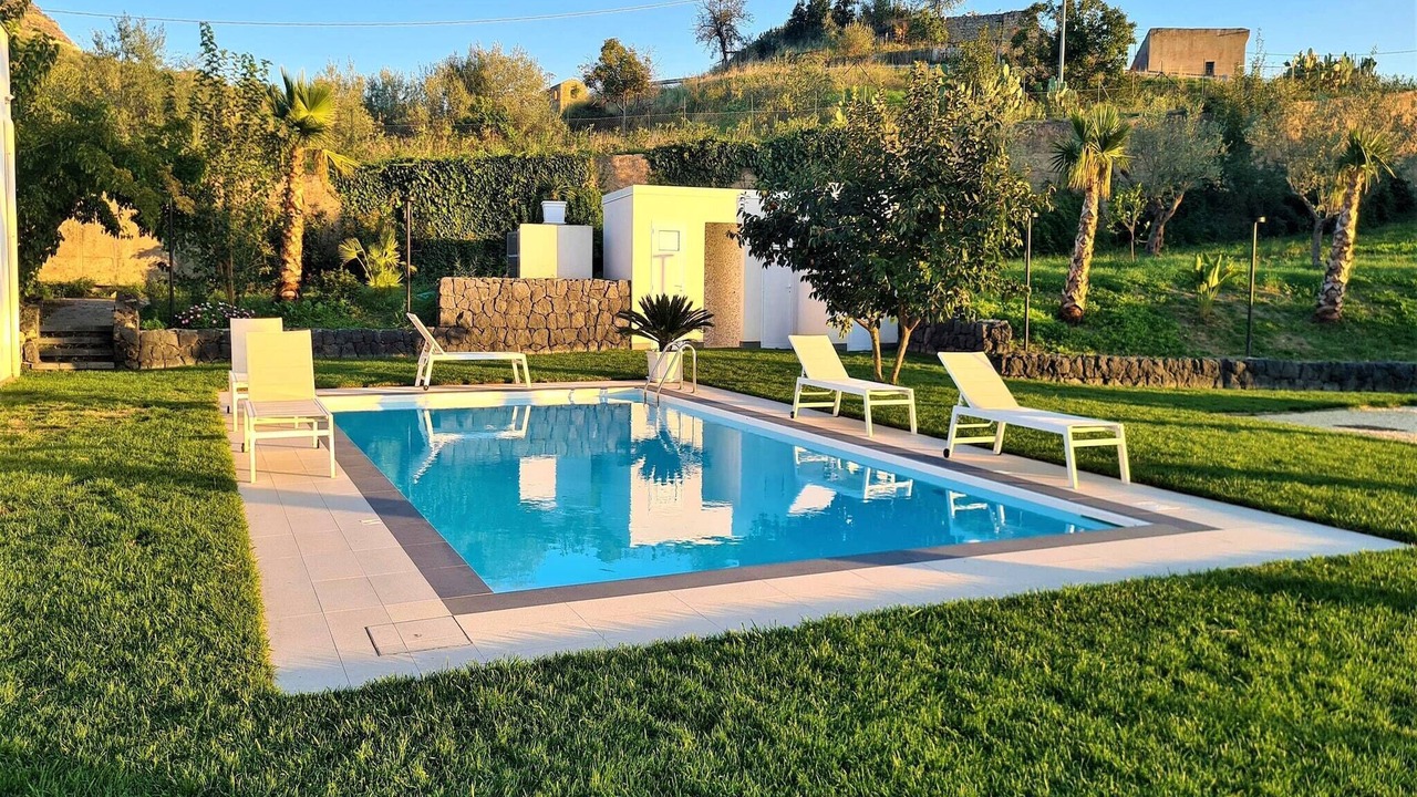 Photo of Outdoor in Leonforte
