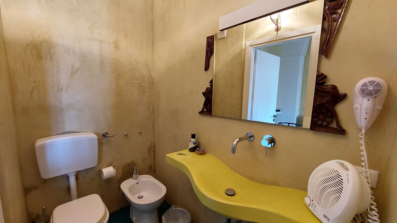 Photo of Bathroom in Scauri Siculo