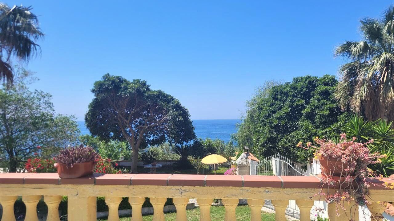 Photo of Outdoor in Coccorino
