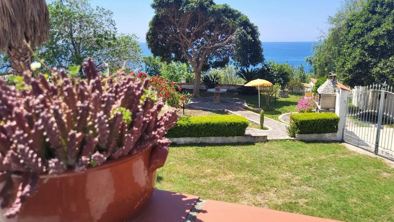 Photo of Outdoor in Coccorino