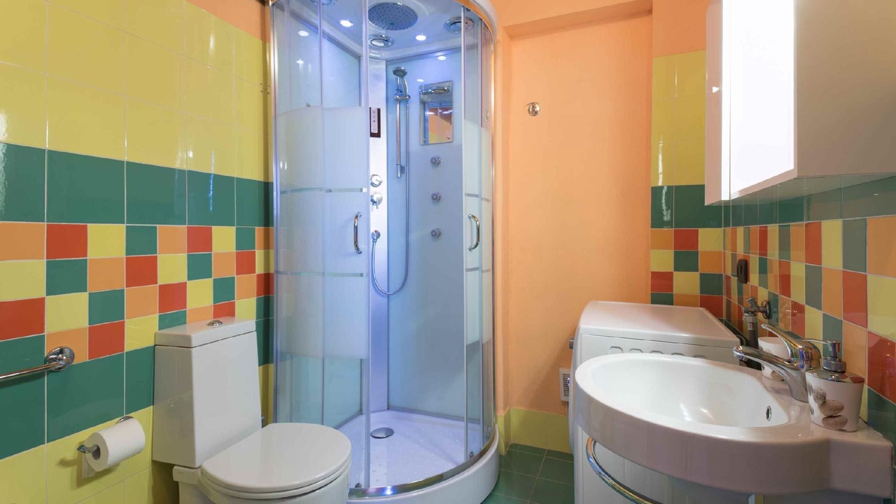 Photo of Bathroom in Avola