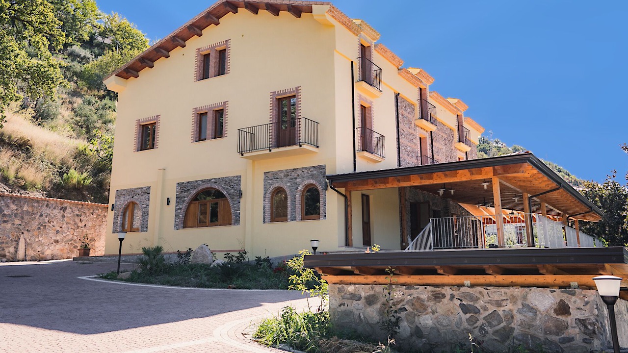 Photo of Outdoor in Longobardi