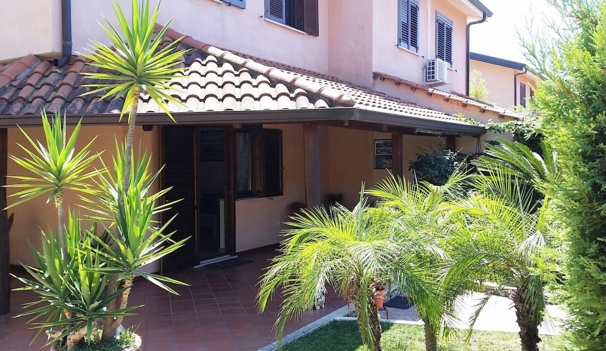 Photo of Outdoor in Contrada Difesa I