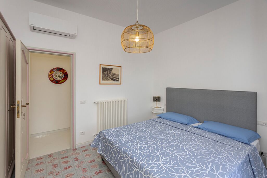 Photo of Bedroom in Pogerola