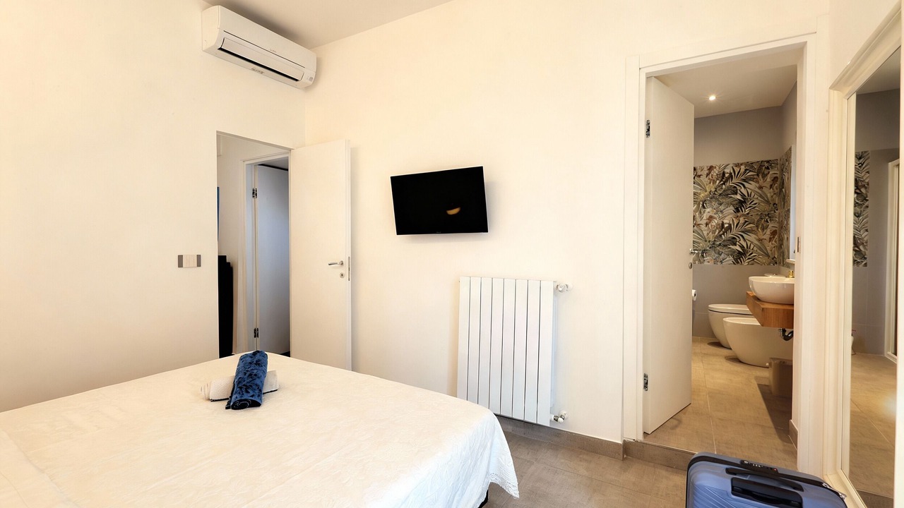 Photo of Bedroom in Taormina City Centre