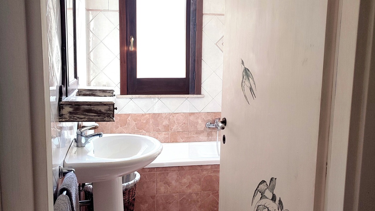 Photo of Bathroom in Castelluzzo