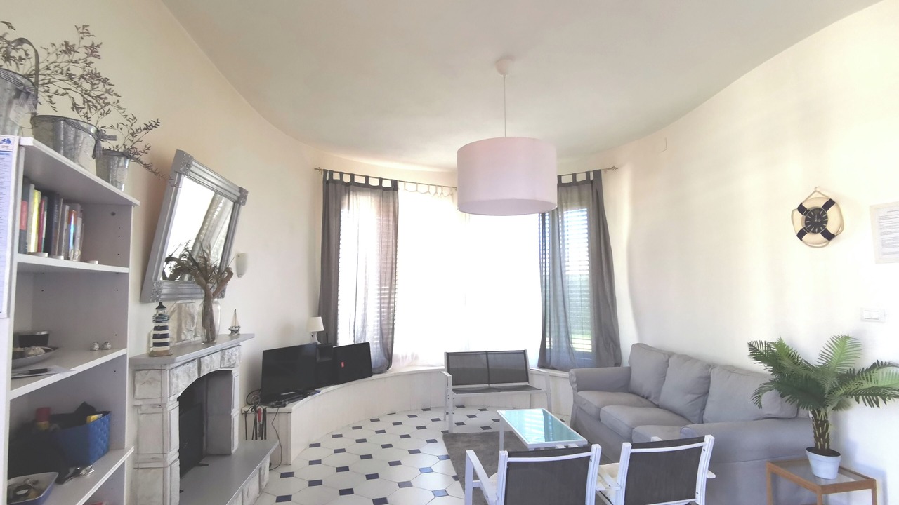 Photo of Livingroom in Arenella