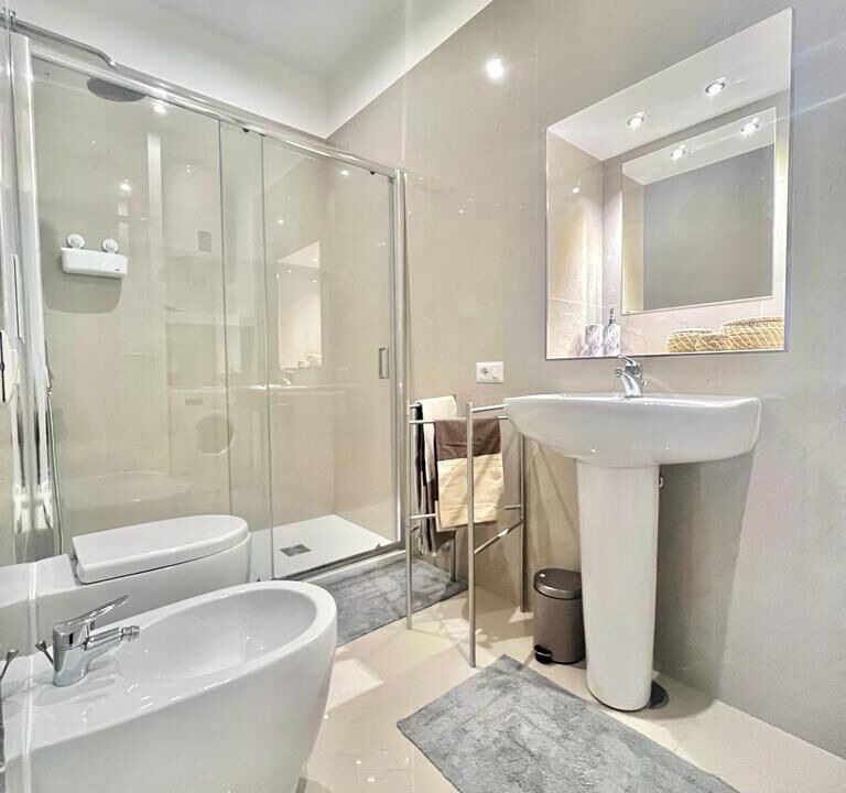 Photo of Bathroom in Pozzuoli