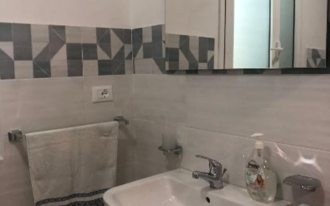 Photo of Bathroom in Solarino