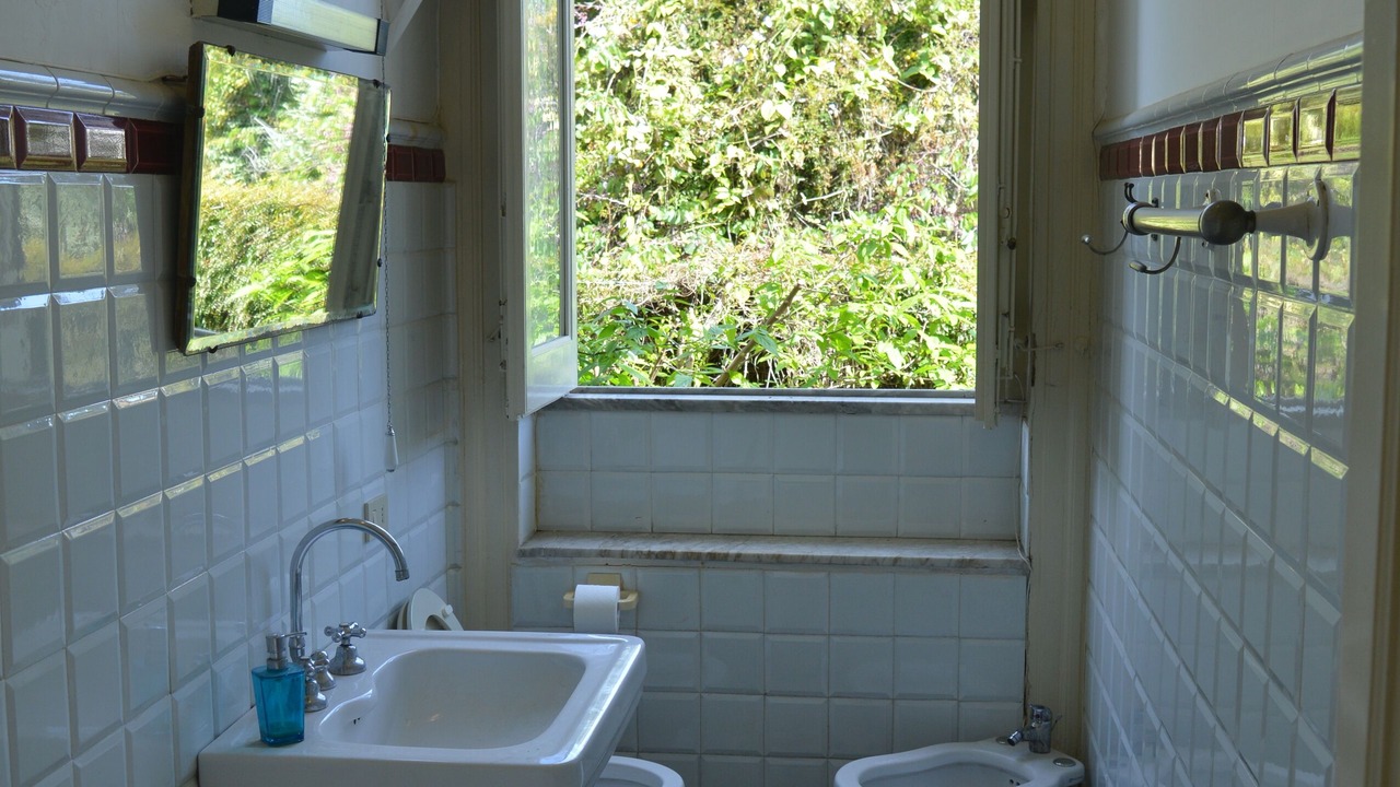 Photo of Bathroom in Mondello