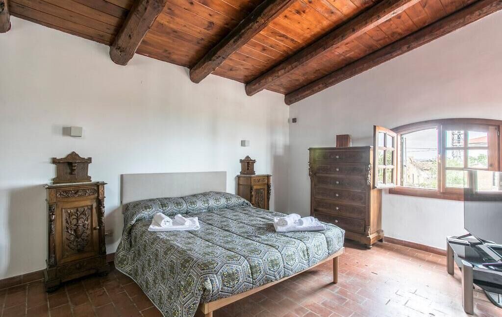 Photo of Bedroom in Fanusa