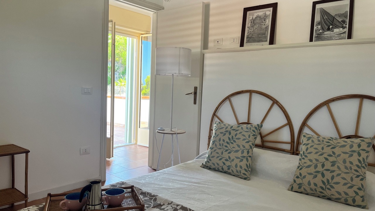 Photo of Bedroom in Scopello