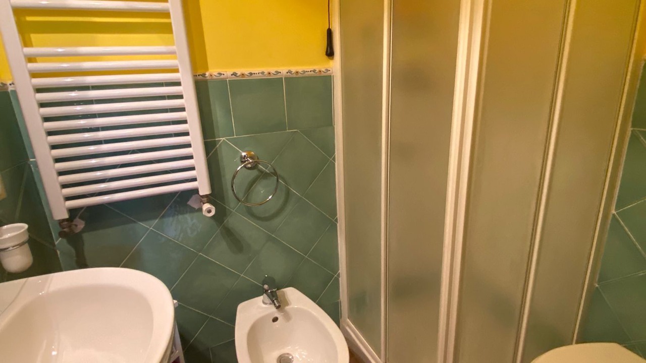 Photo of Bathroom in Carini