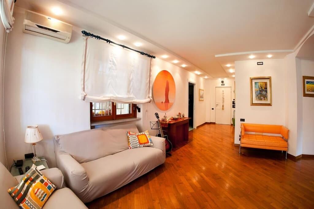 Photo of Livingroom in Boscoreale