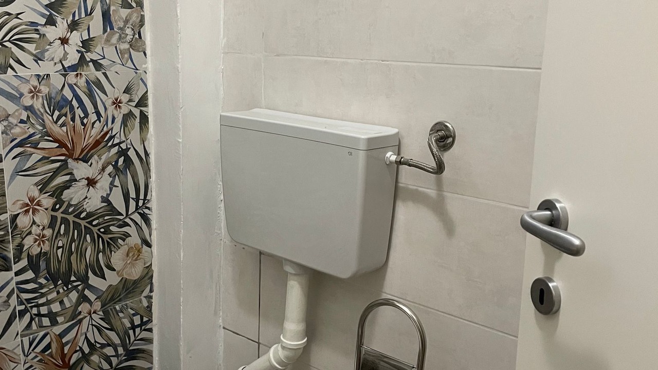 Photo of Bathroom in Catona