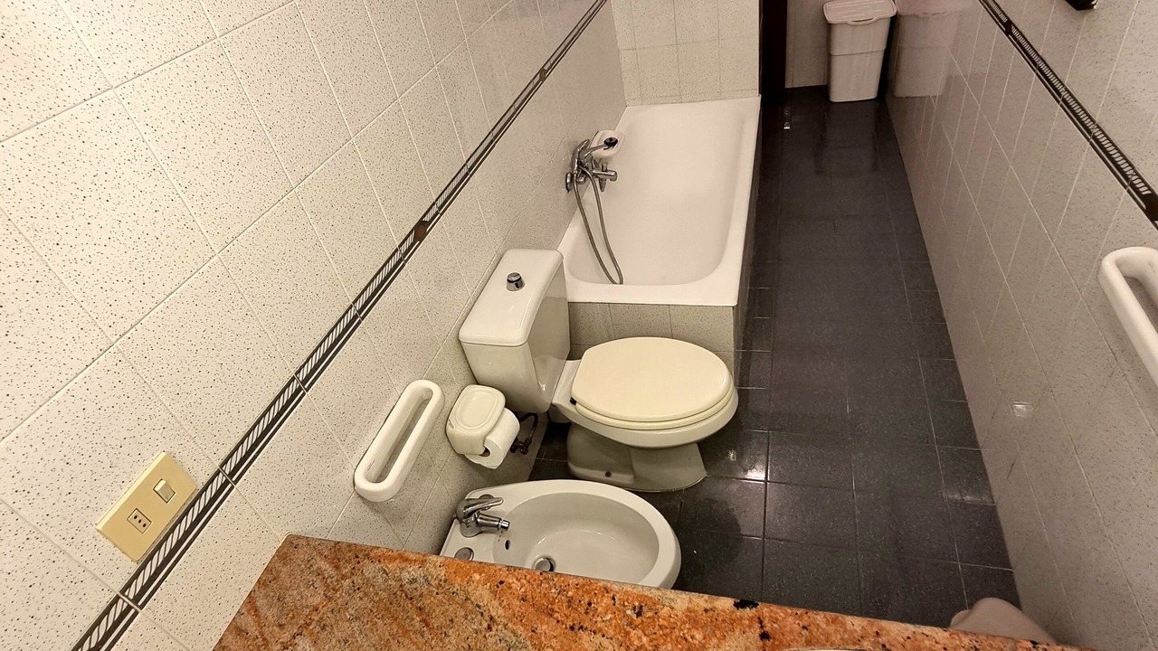 Photo of Bathroom in Forio