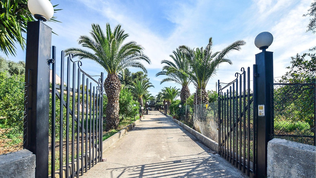 Photo of Others in Maeggio