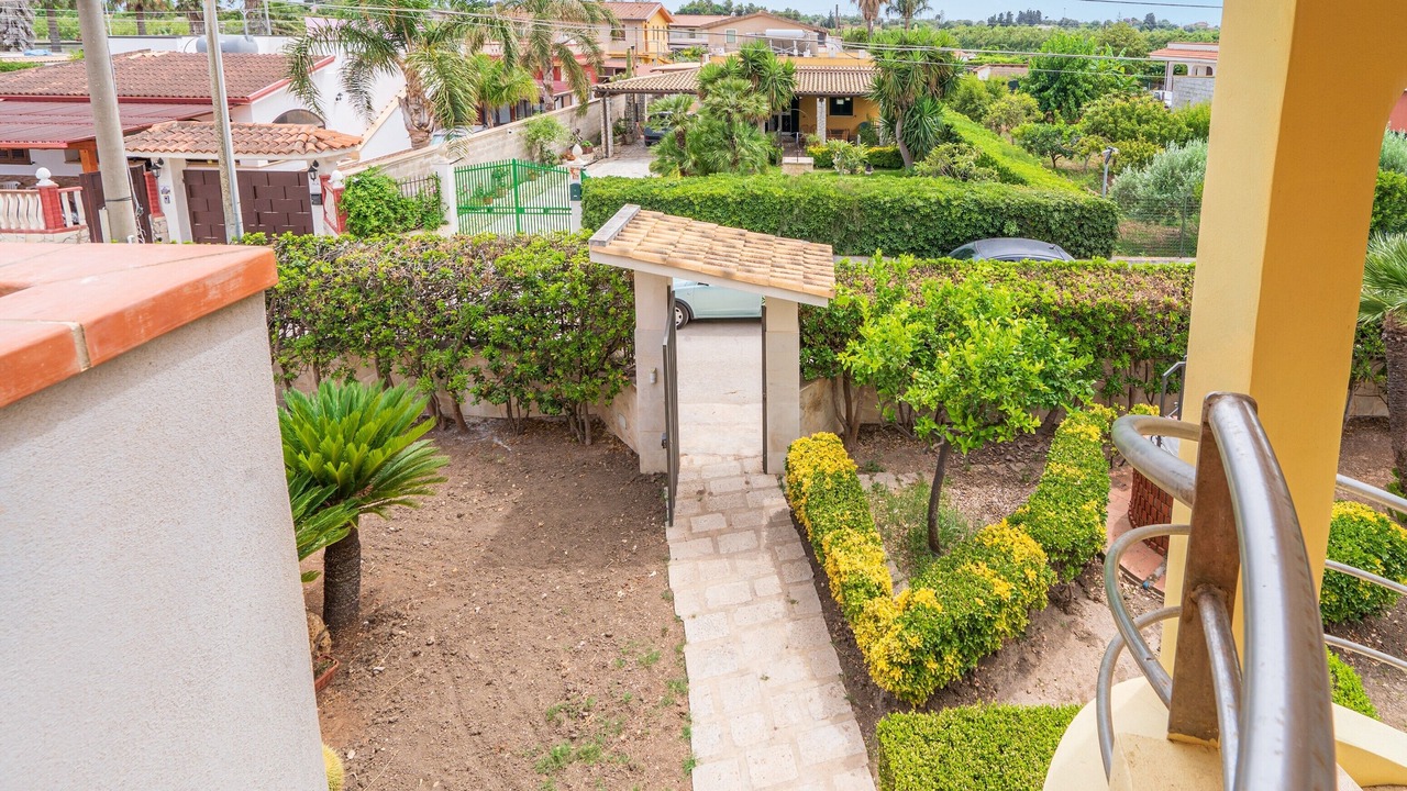 Photo of Outdoor in Avola