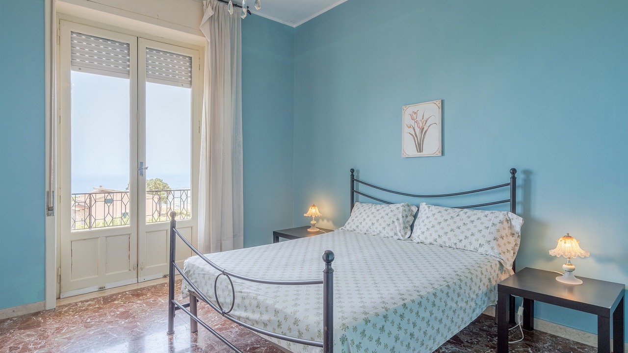 Photo of Bedroom in Avola