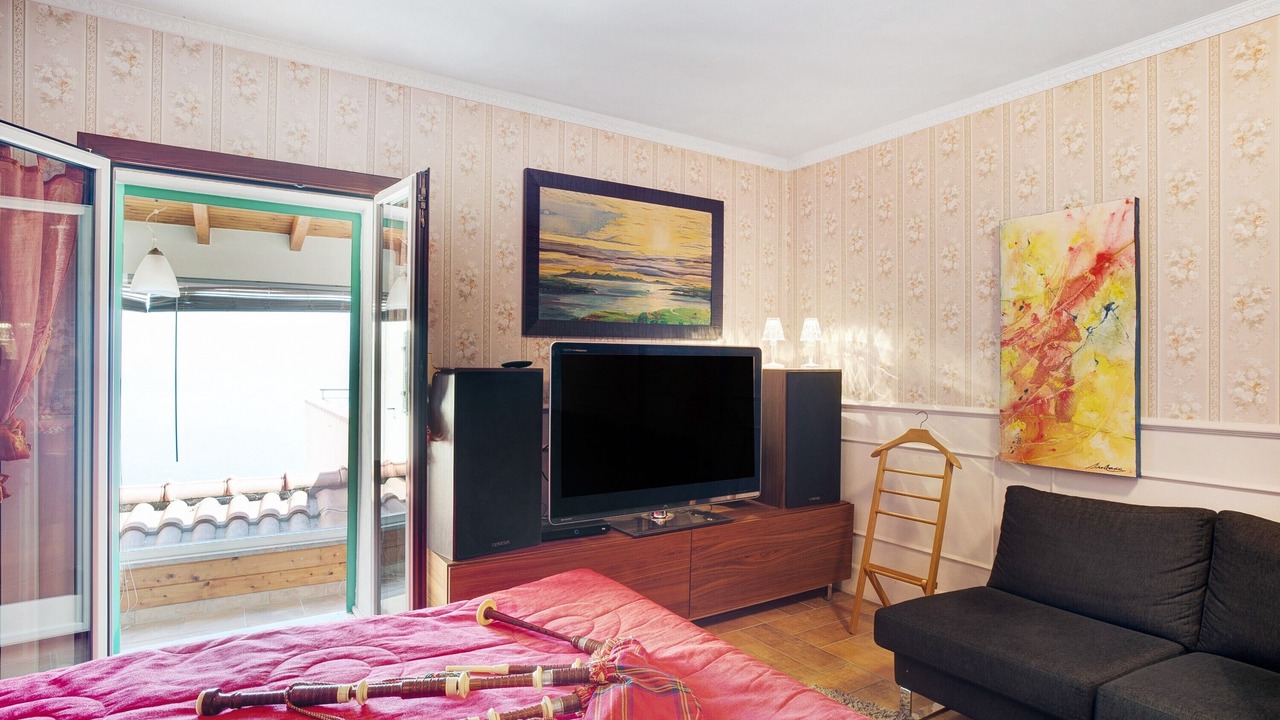 Photo of Bedroom in Latte