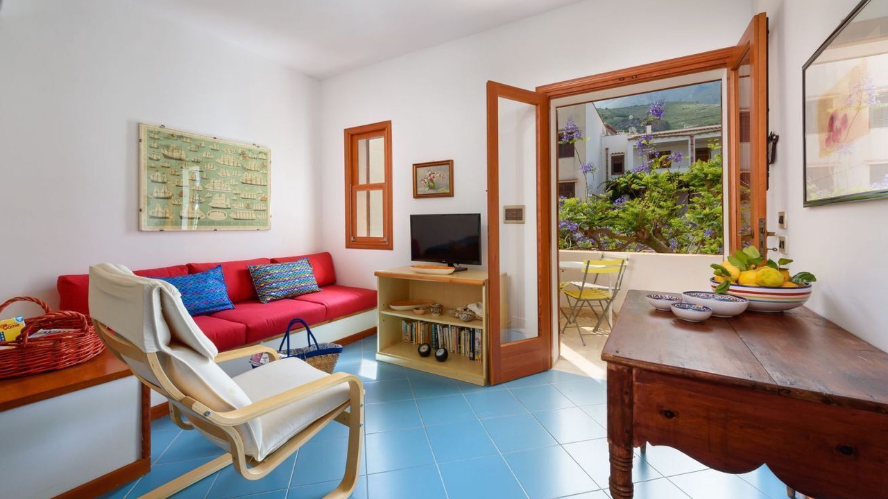Photo of Livingroom in Macari