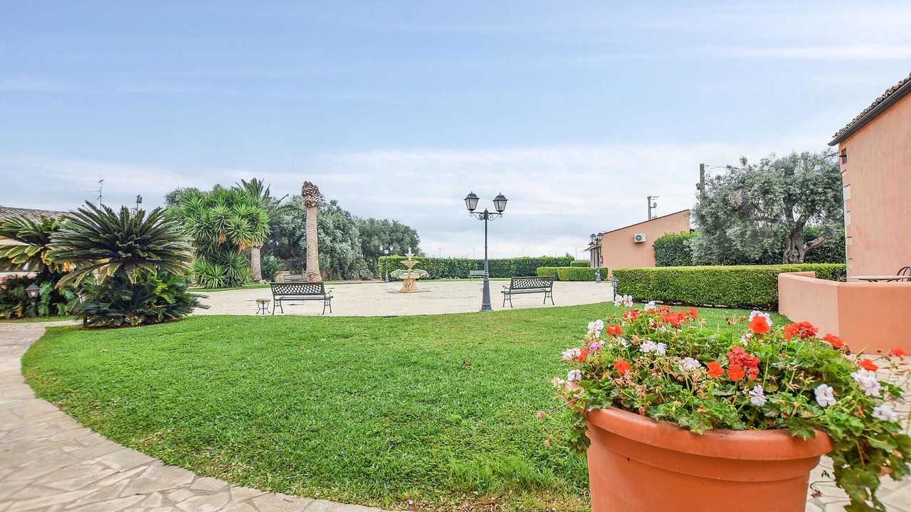 Photo of Outdoor in Maeggio