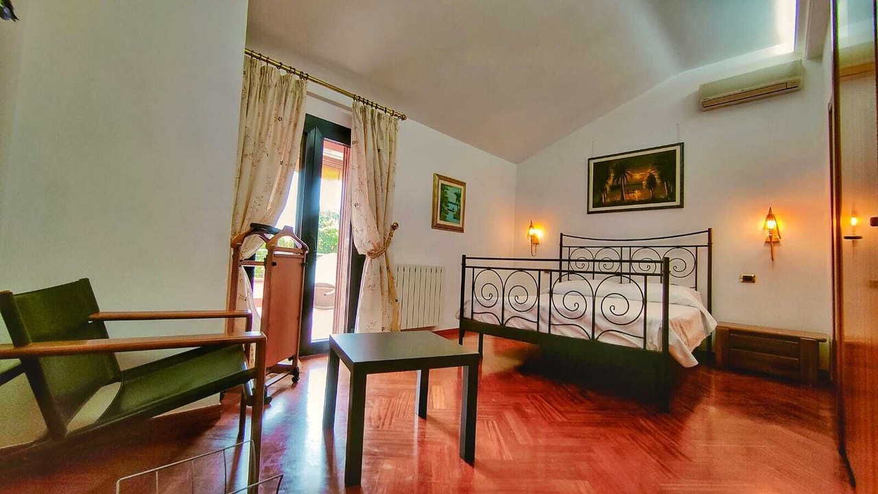 Photo of Bedroom in Syracuse
