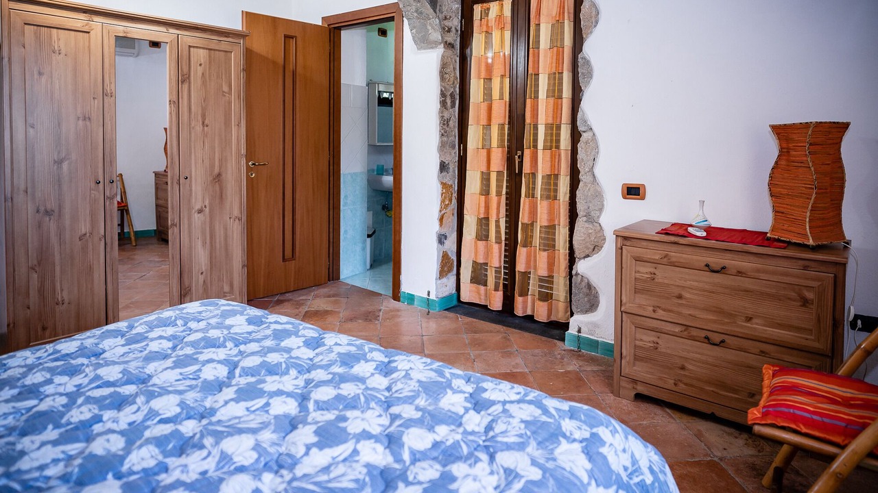 Photo of Bedroom in Albori