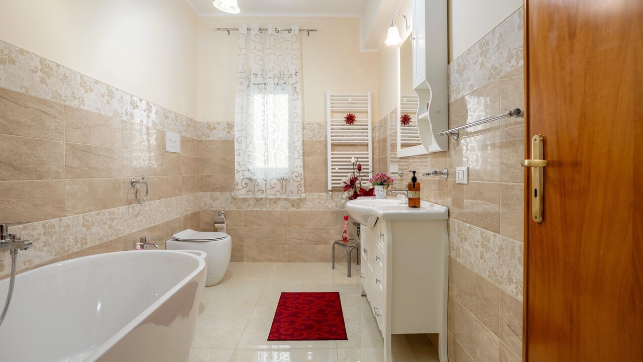 Photo of Bathroom in Villabate