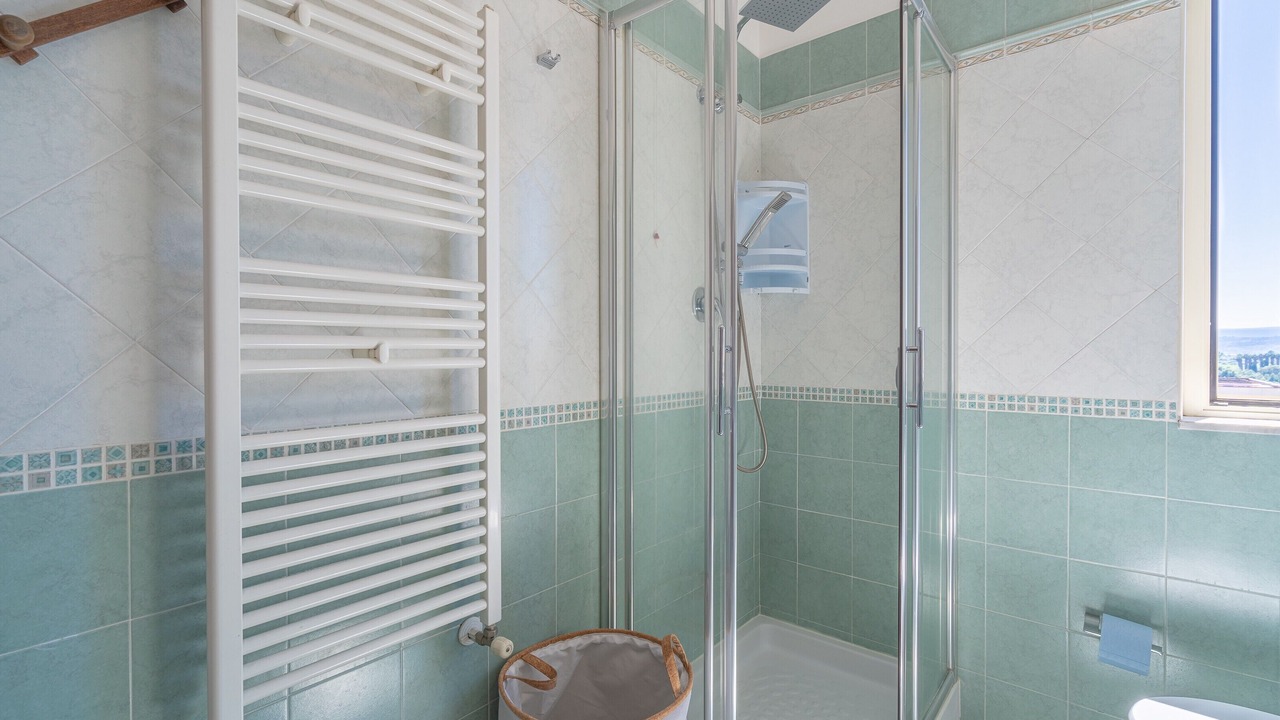 Photo of Bathroom in Floridia