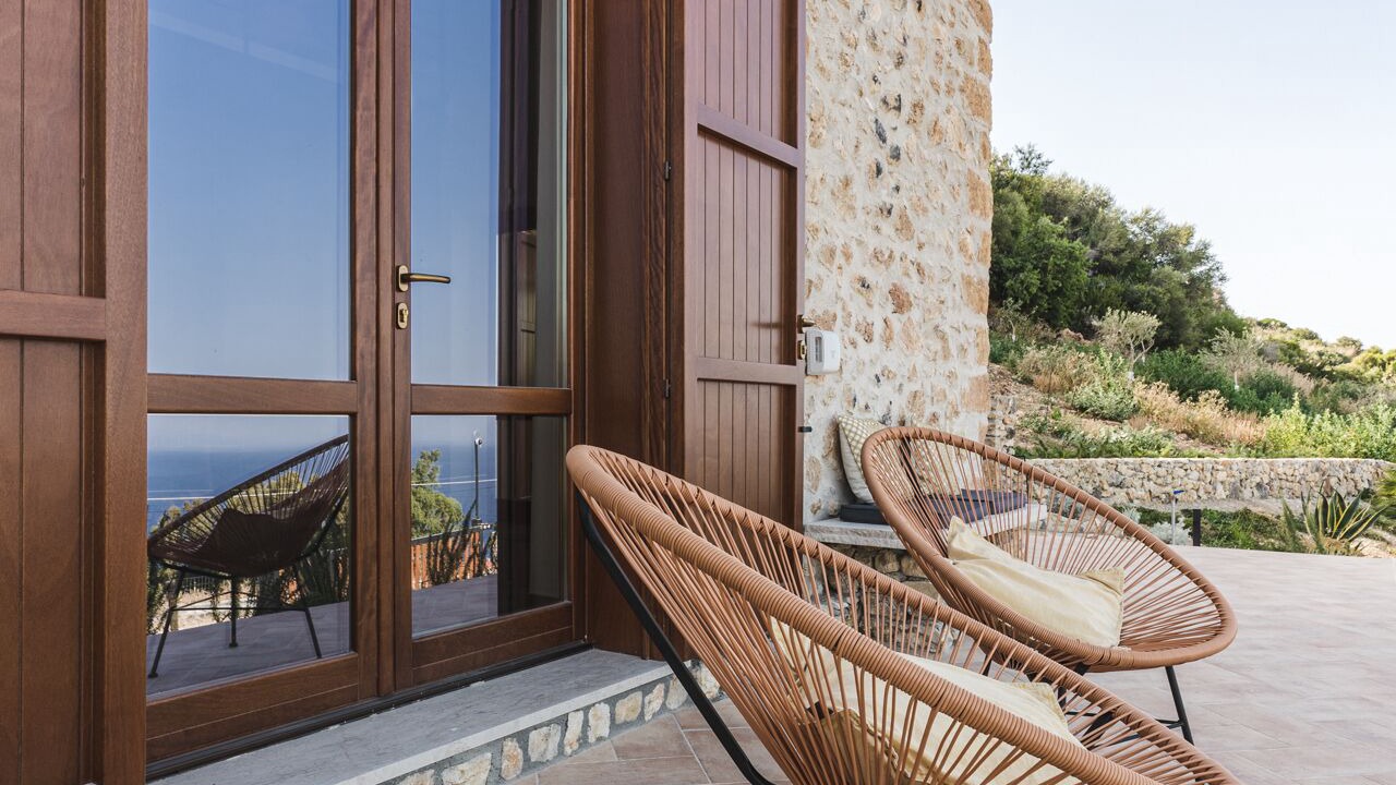 Photo of Patio Balcony in Scopello
