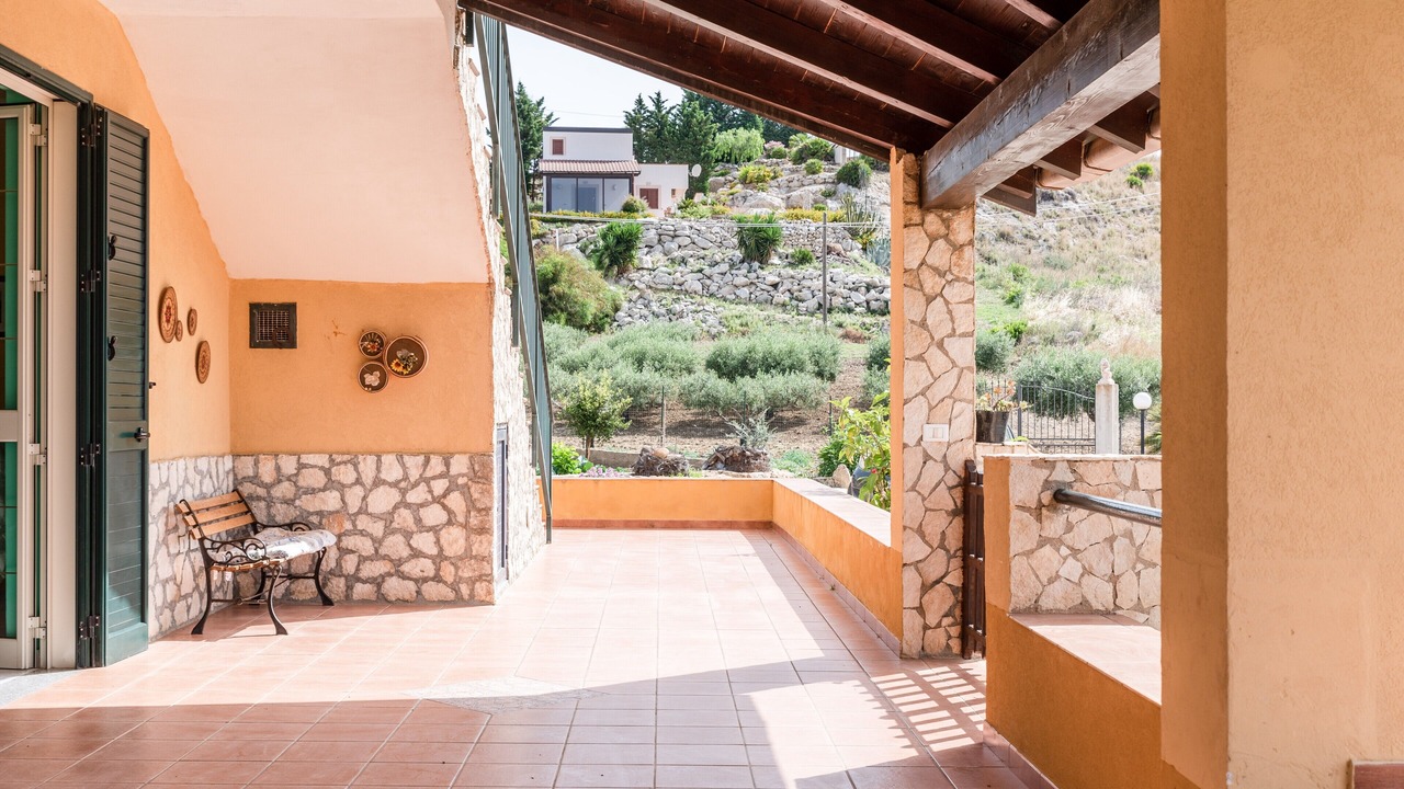 Photo of Patio Balcony in Montallegro