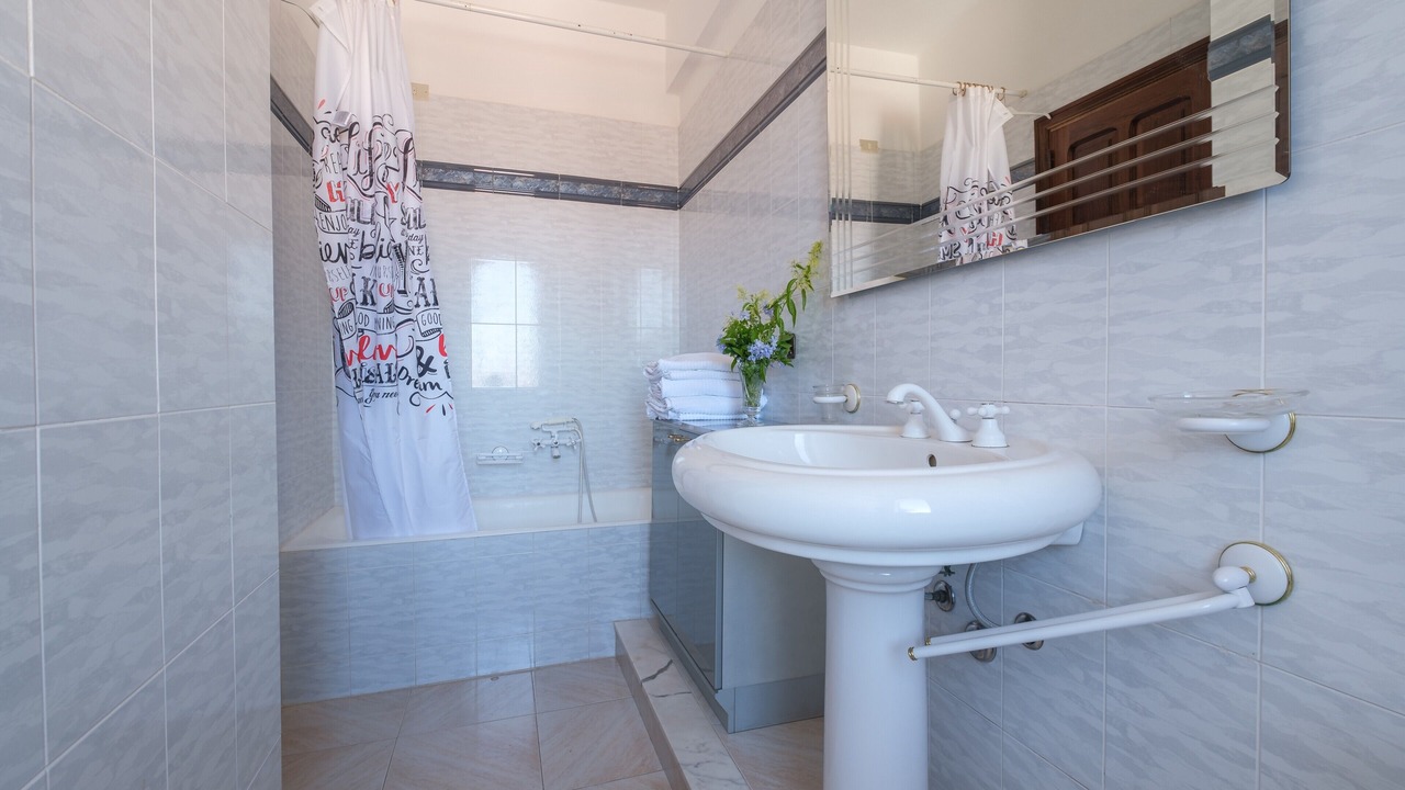 Photo of Bathroom in Furnari
