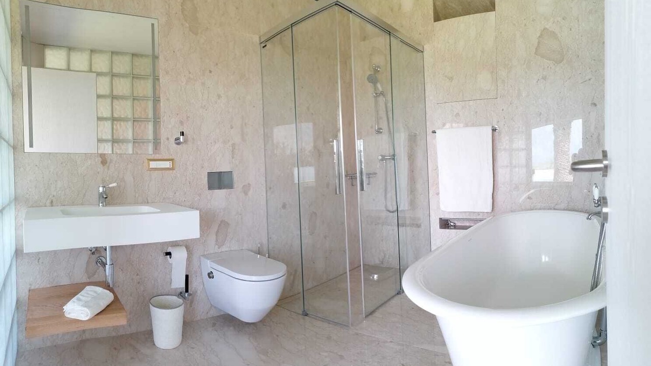 Photo of Bathroom in Costa Saracena-Castelluccio