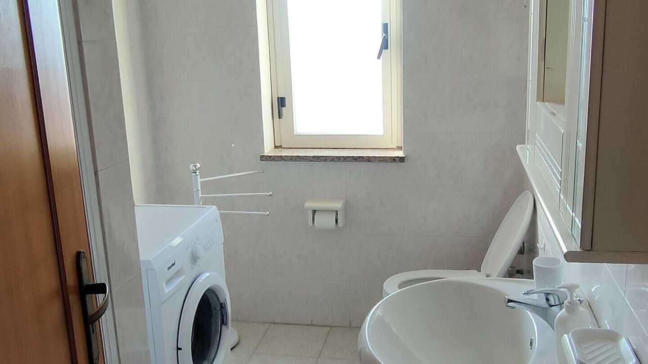 Photo of Bathroom in Zambrone