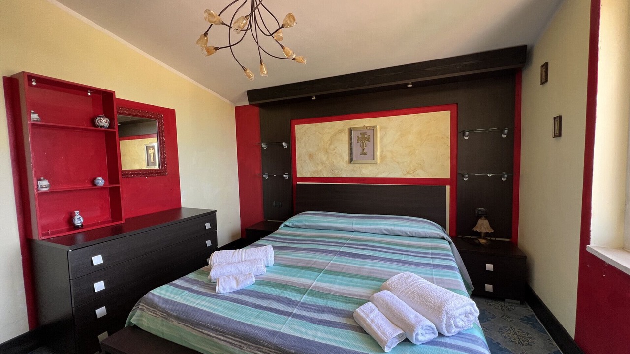 Photo of Bedroom in Fuscaldo