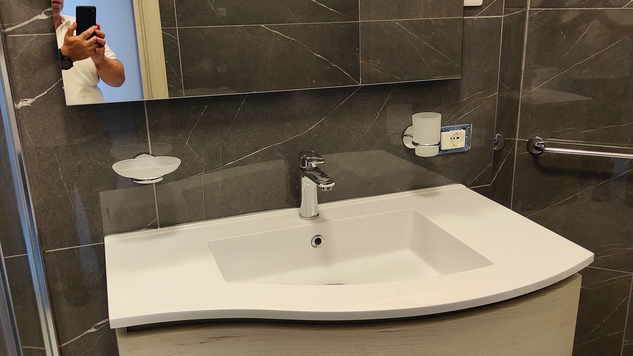 Photo of Bathroom in Pellaro