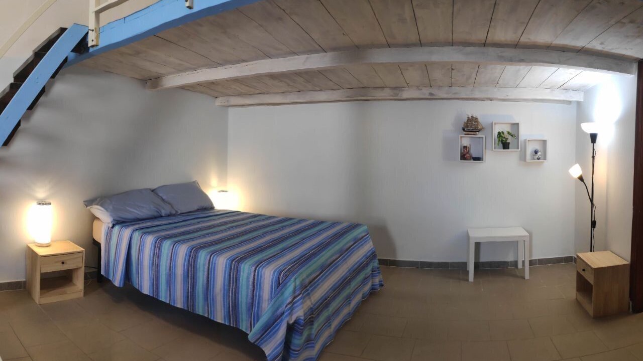Photo of Bedroom in Santa Marina Salina