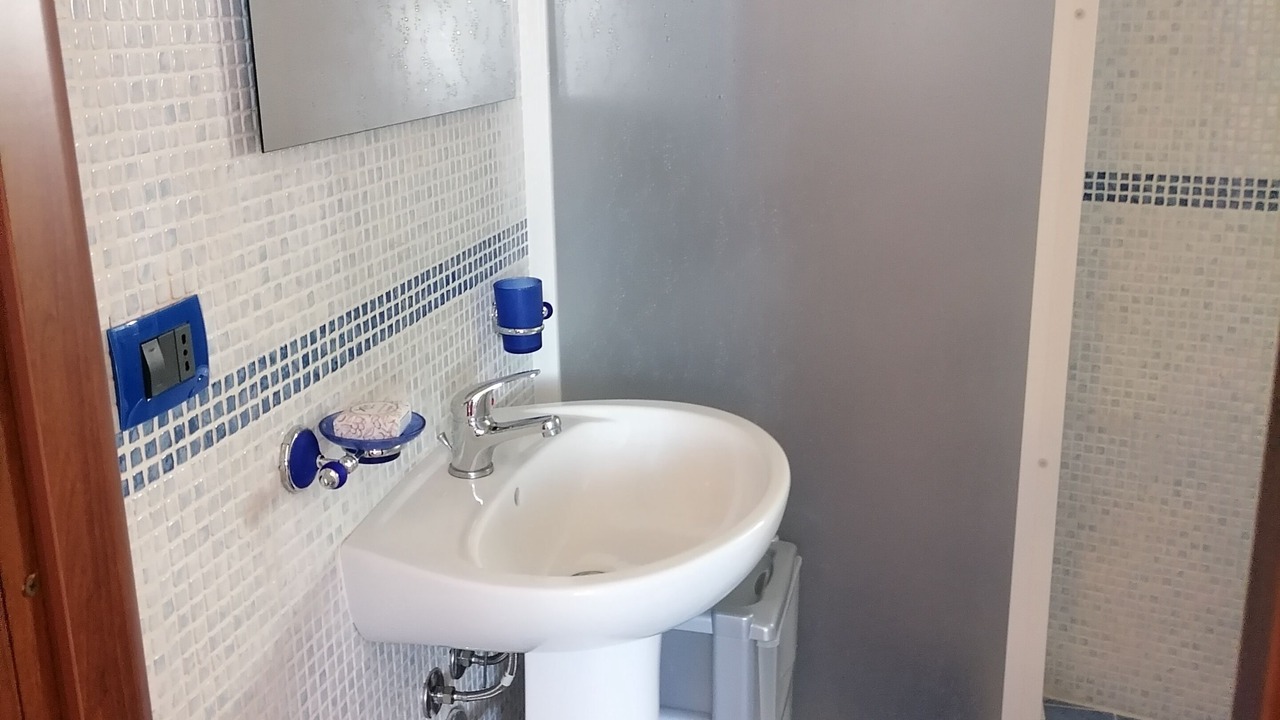 Photo of Bathroom in Palazzolo Acreide Historic Centre