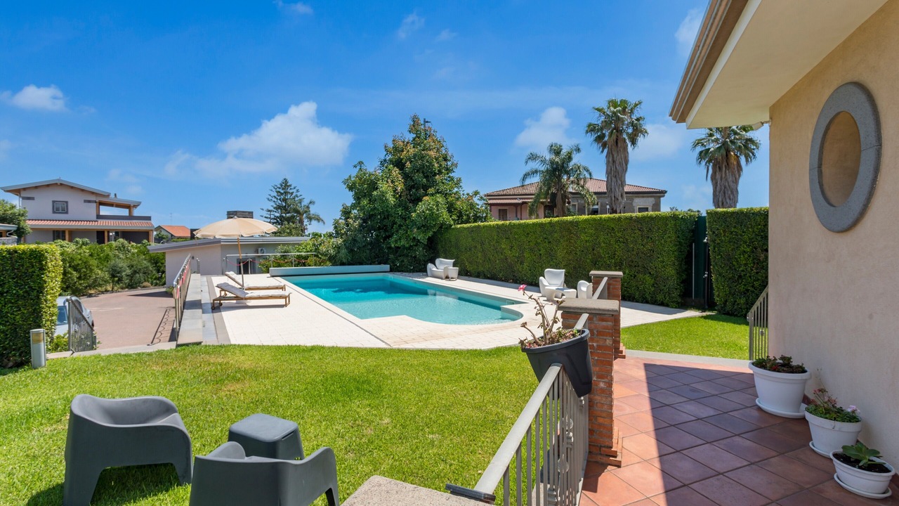 Photo of Outdoor in Carruba