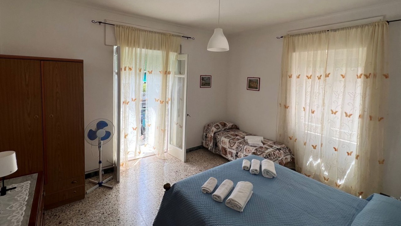 Photo of Bedroom in Paola