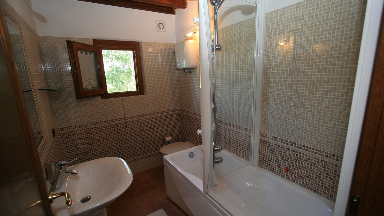 Photo of Bathroom in Chiusi