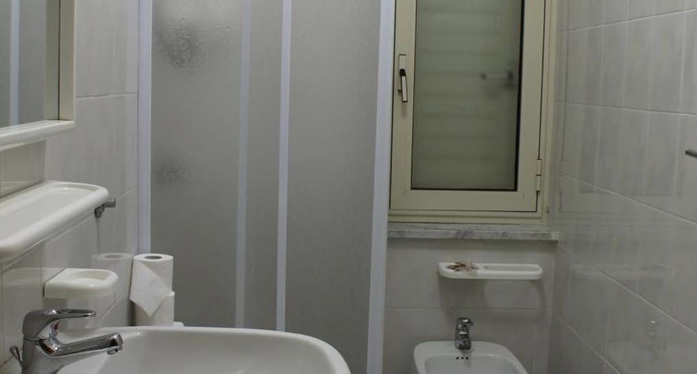 Photo of Bathroom in Porto Salvo