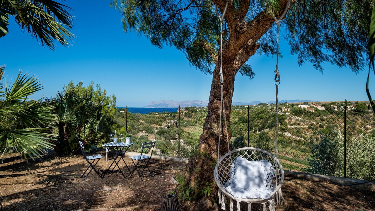 Photo of Patio Balcony in Scopello